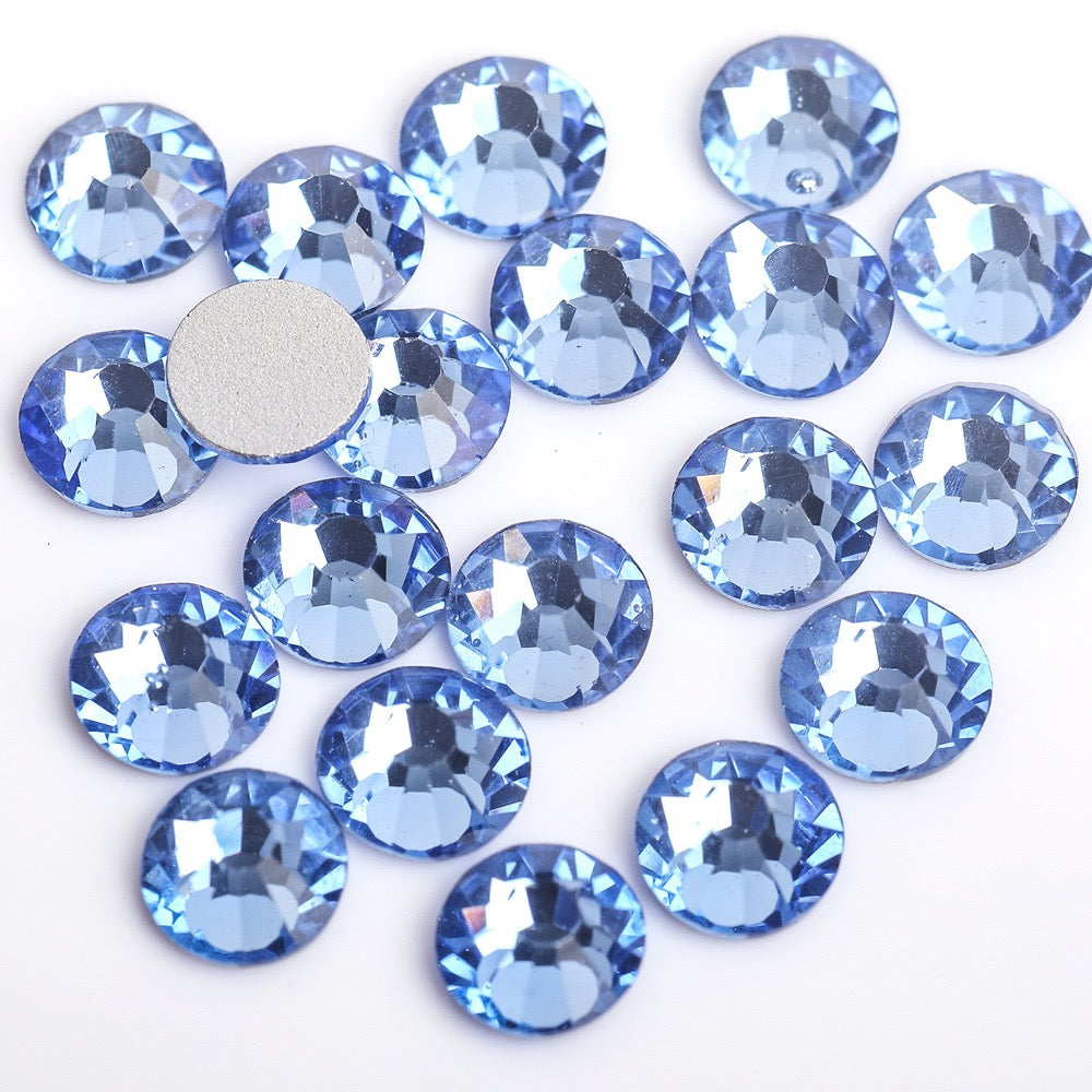 SS20 Bluebell Rhinestones
